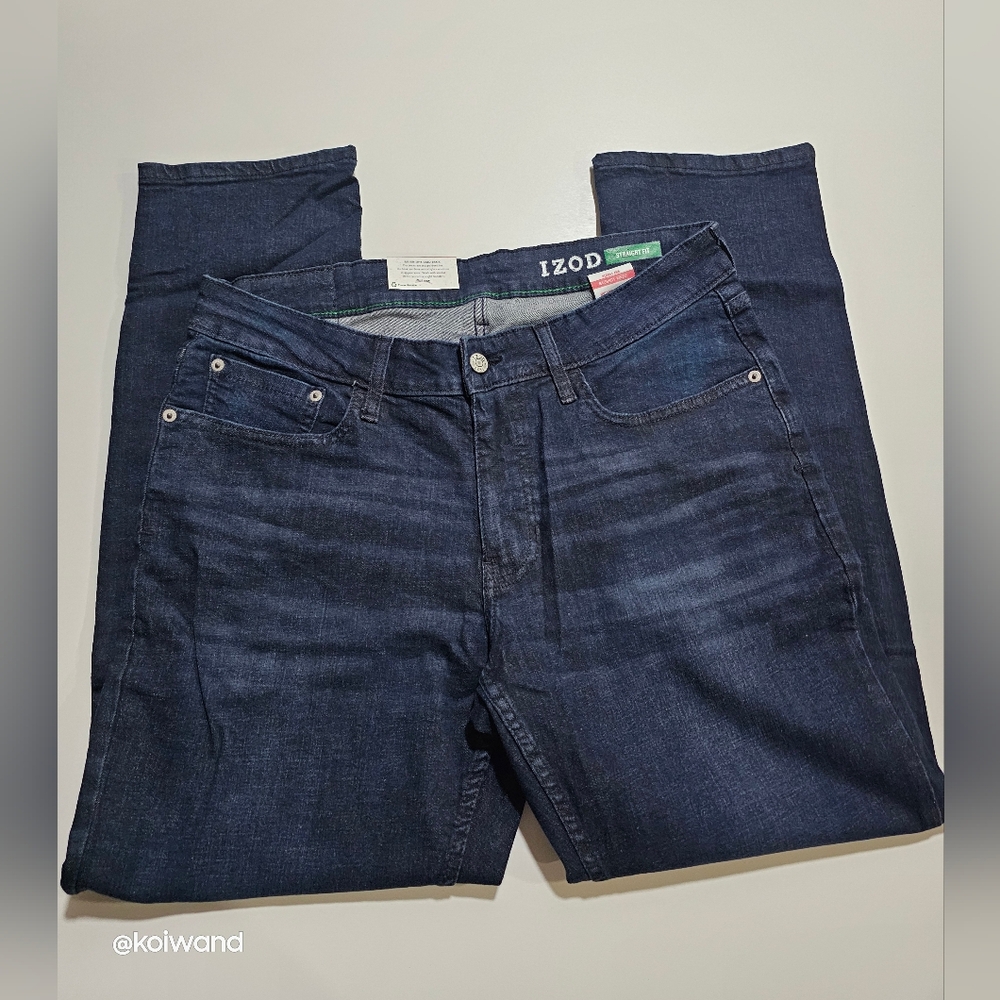 IZOD Men's Comfort Straight Jeans Stretch - Picture 3 of 16